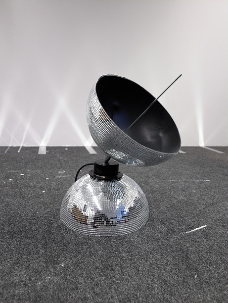 Ground Control, 2014 &ndash; Ed. 2+1 AP; 42 x 34 cm; Archiv Pigmentdruck auf Photo Rag