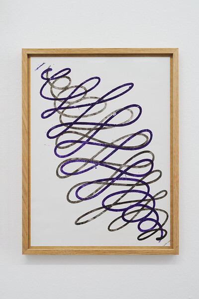 O. T., 2025 &ndash; 38 x 28 cm; Alugrafie auf Papier (Unikat); Foto: Annette Kradisch