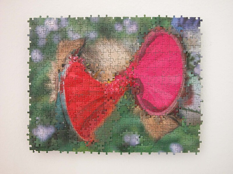 Puzzlecollage #48, 7/2006 &ndash; 35 x 44 cm; Puzzle auf Aluminium; Foto: Studio Gerhard Mayer