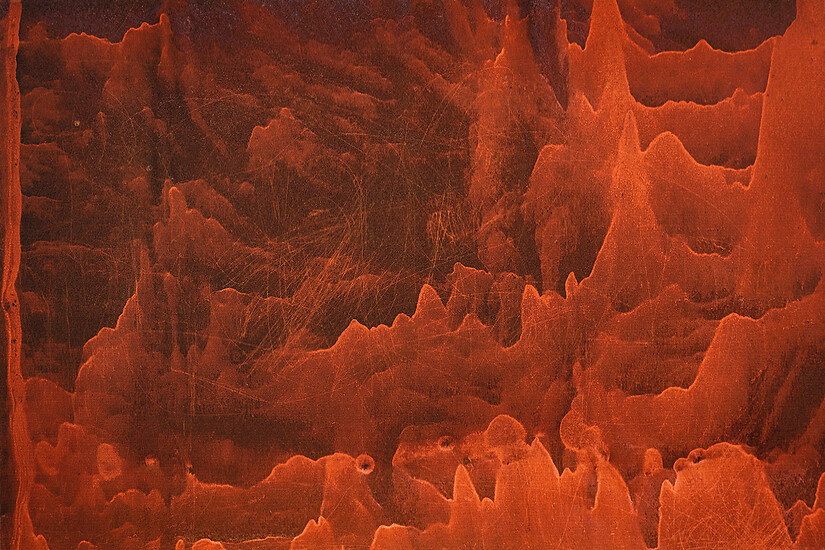 Rusty Hilly (Karpaten, Rumänien), 2016/2020 &ndash; aus Burning Heart, 19-teilige Werkserie, 2020
58 x 87 cm, Archival Pigment Print auf Rice Papier, Auflage: 3 + 2 AP, Courtesy Oechsner Galerie