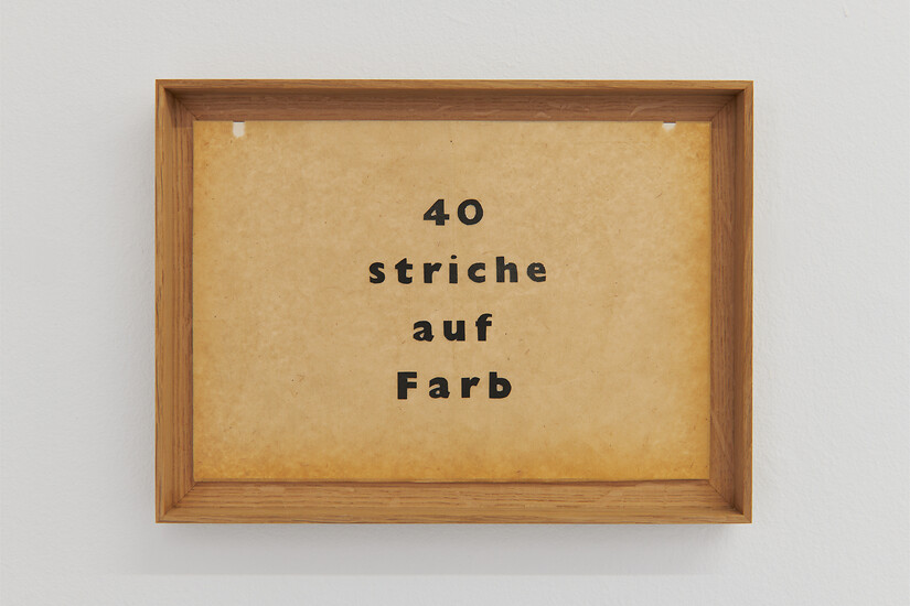 ohne Titel (40 striche auf Farb), 2020 &ndash; 20,9 x 30 cm; Papiercollage; Foto Annette Kradisch